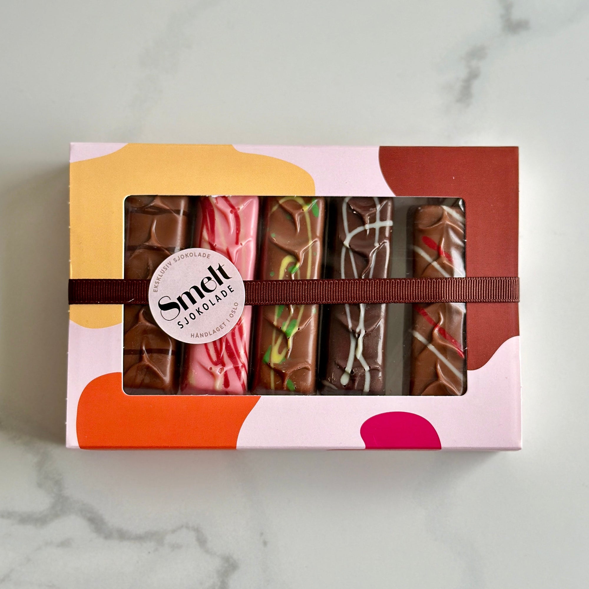 sjokolade sjokoladebarer dubaisjokolade bueno angelhair Kokos gianduja biscoff